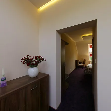Belfer Hotel 2*